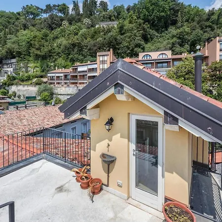 Il Golfo Attico Vista